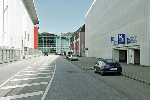 Central multi-storey car park (in Lagerstrasse) Central multi-storey car park (in Lagerstrasse)